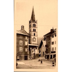 Carte postale ancienne Guillestre église Notre-Dame Aquilon