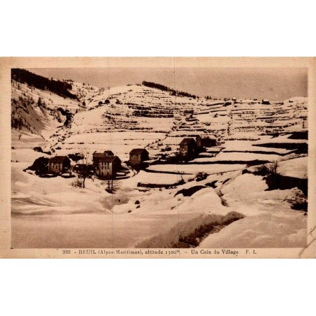 Carte postale ancienne Beuil coin du village
