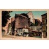 Carte postale ancienne Tournon sur Rhône château monument morts