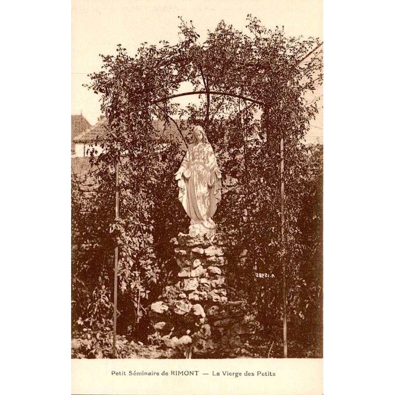 Carte postale ancienne Rimont Vierge des Petits séminaire