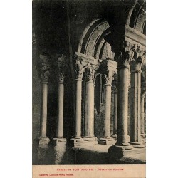 Carte postale ancienne abbaye Fontfroide cloître détail