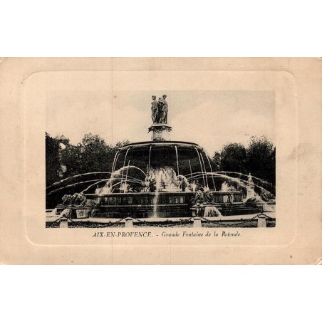 Carte postale ancienne Aix en Provence fontaine de la Rotonde