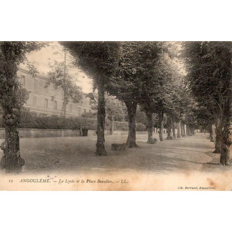 Carte postale ancienne Angoulême lycée place Beaulieu Charente