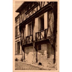 Carte postale ancienne Cognac Grande Rue vieille maison XVe siècle Charente