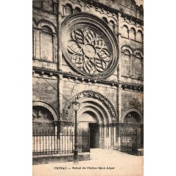 Carte postale ancienne Cognac portail église Saint Léger sculpture romane