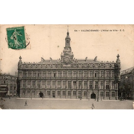 Carte postale ancienne Valenciennes hôtel de ville place d Armes Nord