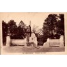 Carte postale ancienne Valenciennes monuments aux morts Grande Guerre Nord