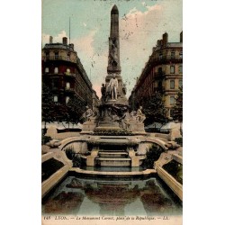 Carte postale ancienne Lyon Monument Carnot Place de la République CPA Rhône