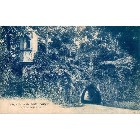 Carte postale ancienne Bois de Boulogne Parc de Bagatelle CPA Paris
