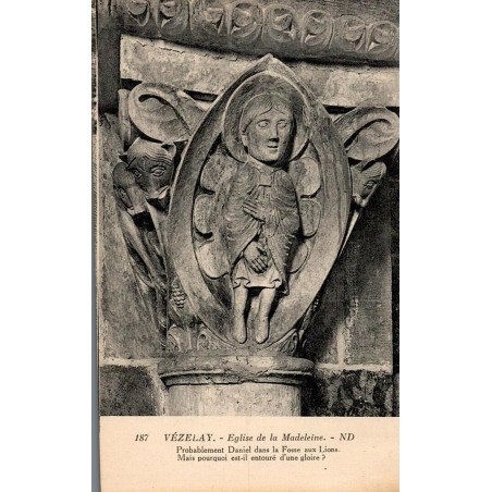 Carte postale ancienne Vézelay Église de la Madeleine