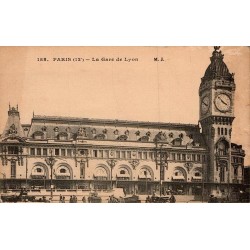 Carte postale ancienne Paris 12 La Gare de Lyon MJ CPA