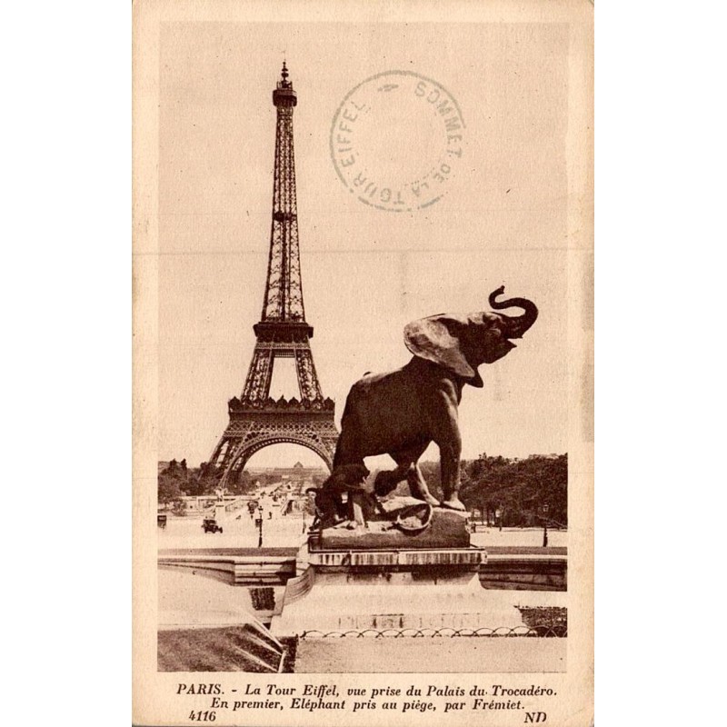 Carte postale ancienne Paris Tour Eiffel vue du Trocadéro avec Éléphant de Frémiet CPA