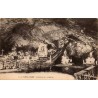 Carte postale ancienne La Sainte-Baume intérieur de la grotte CPA Var