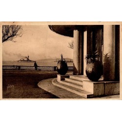 Carte postale ancienne Saint-Raphaël L’Escadre en rade La Douce France CPA Var