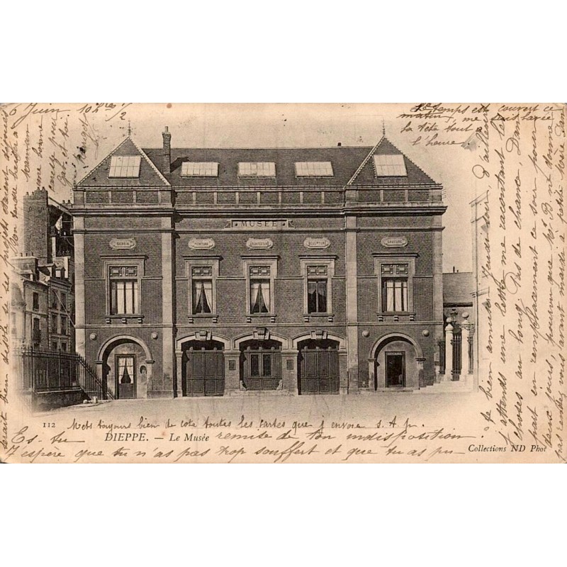 Carte postale ancienne Dieppe Le Musée en Seine-Maritime