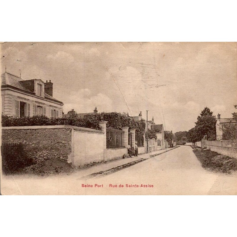 Carte postale ancienne Seine-Port Rue de Sainte-Assise en Seine-et-Marne