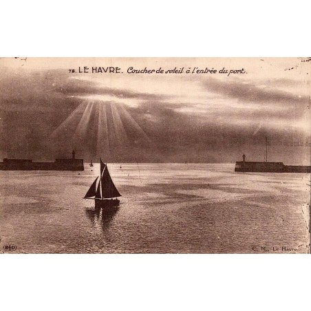 78 - Le Havre - Coucher de Soleil à l'entrée du Port