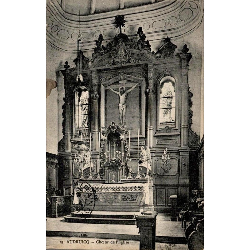 Carte postale ancienne Audruicq Chœur de l’Église Pas-de-Calais