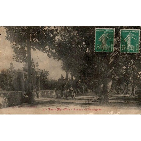 Carte postale ancienne Thuir Avenue de Perpignan Pyrénées-Orientales