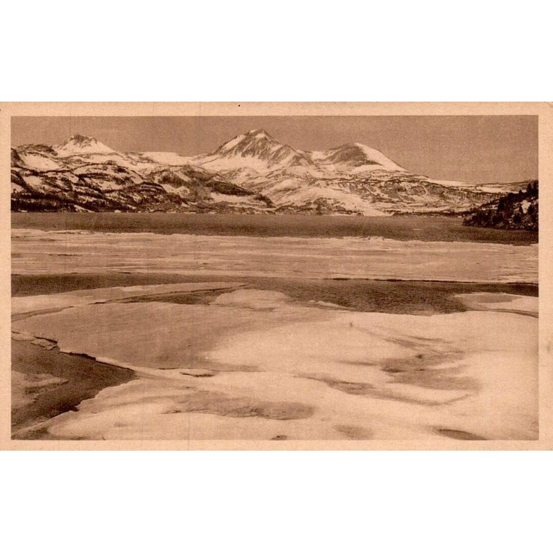 Carte postale ancienne La Bouillouse dégel de l’étang et Pic Péric