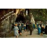 Carte postale ancienne Lourdes la grotte miraculeuse j’ai prié pour vous
