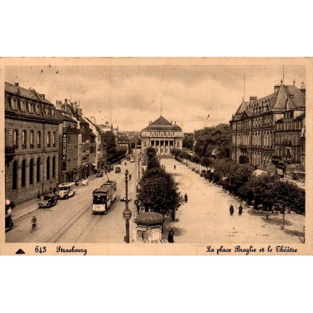 643 - STRASBOURG - La Place Proglie et le Théâtre