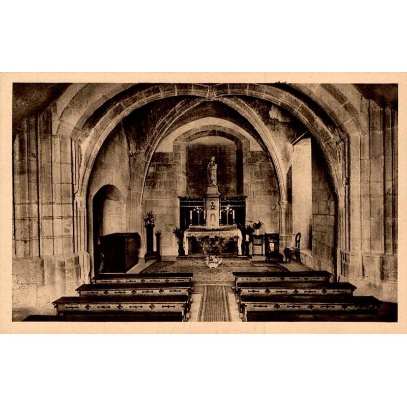 Carte postale ancienne Autun Chapelle Saint-Aubin en Saône-et-Loire