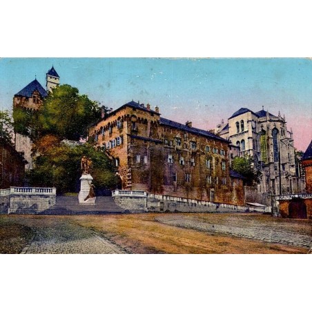 Carte postale ancienne Chambéry Château des Ducs de Savoie monument historique