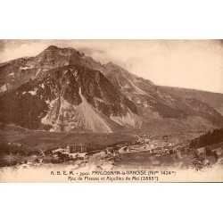 Carte postale ancienne Pralognan-la-Vanoise Roc de Plassa Aiguilles de Mai