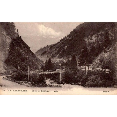 Carte postale ancienne La Tarentaise Route de Chapieux Savoie