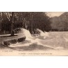 Carte postale ancienne Annecy Avenue d’Albigny et tempête sur le lac d’Annecy