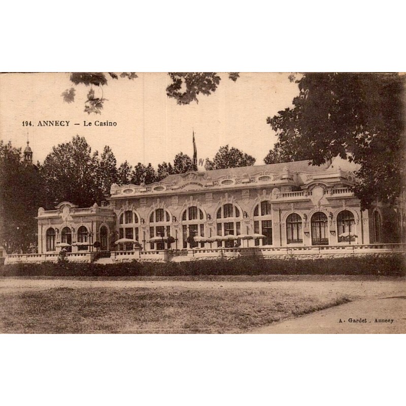 Carte postale ancienne Annecy Le Casino Haute-Savoie