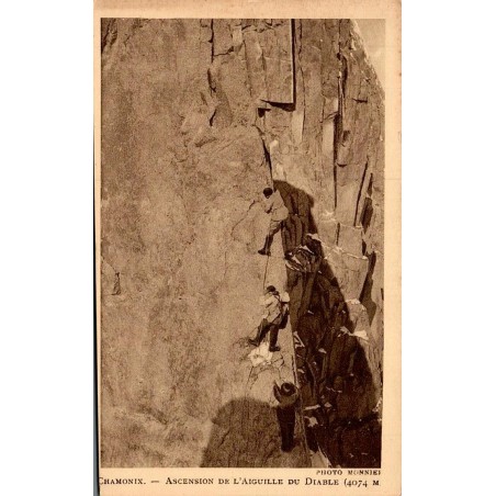 Carte postale ancienne Chamonix ascension de l’Aiguille du Diable 4074 m