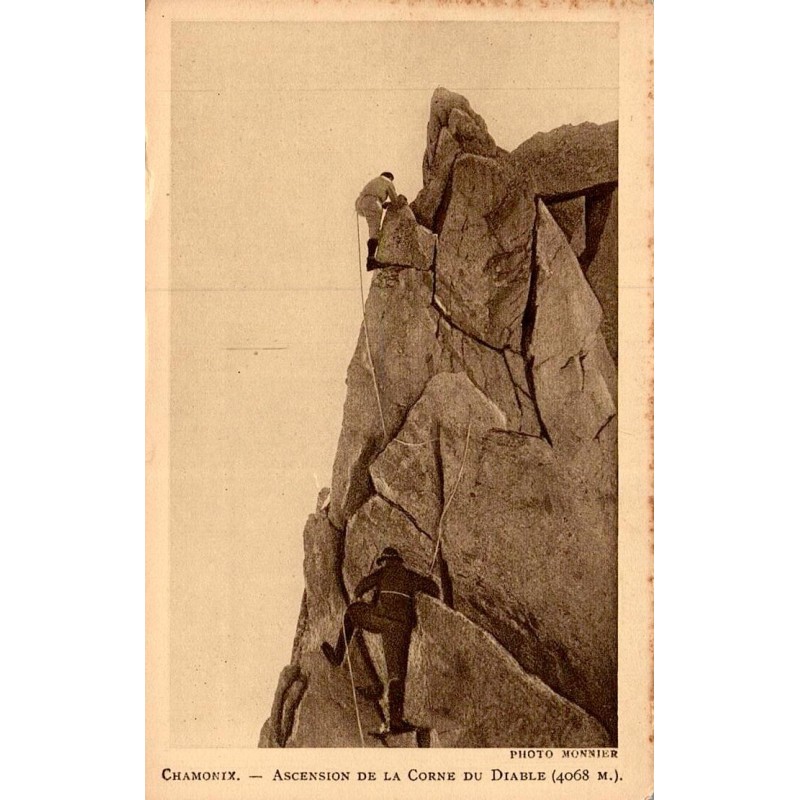 Carte postale ancienne Chamonix ascension de la Cordée du Diable 4068 m