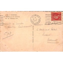 Carte postale ancienne Lourdes – La Basilique et le Calvaire vus du Château Fort