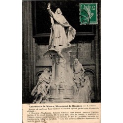CATHÉDRALE DE MEAUX - Monument de Bossuet