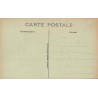 Carte postale ancienne Saint-Germain-en-Laye Cour intérieure du château