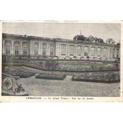 Carte Postale Ancienne  -  VERSAILLES - Le Grand Trianon : Vue sur les Jardins - Yvelines