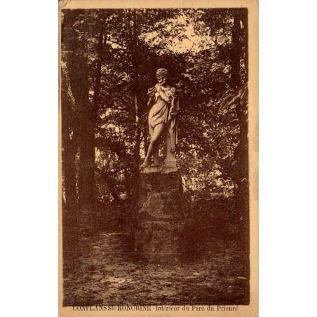 Carte postale ancienne Conflans-Sainte-Honorine intérieur du Parc du Prieuré