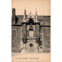 Carte postale ancienne d’Amiens dans la Somme montrant l’Hôtel de Morgan dans le Vieil Amiens