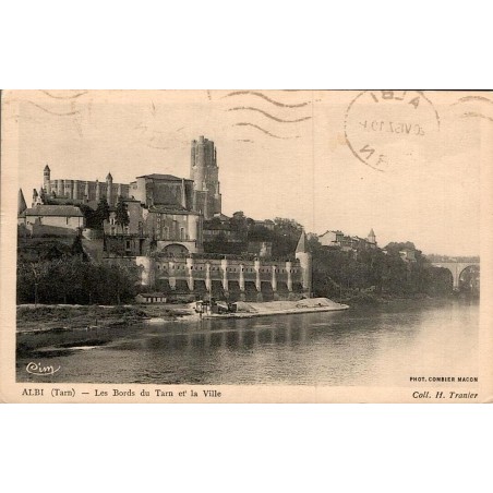 Carte postale ancienne d’Albi dans le Tarn montrant les bords du Tarn et la ville
