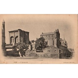 Carte postale ancienne d’Albi dans le Tarn montrant l’Archevêché