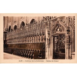 Carte postale ancienne d’Albi dans le Tarn montrant les stalles du chœur de la cathédrale Sainte-Cécile