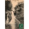 Carte postale ancienne du Sidobre près de Castres dans le Tarn montrant la cascade de Saint-Salvy