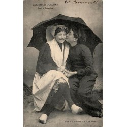 Carte postale ancienne Les Sables-d'Olonne Sous les Parapluies Collection GID