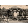 Carte postale ancienne Limoges Champs de Juillet Le Kiosque Haute-Vienne 87