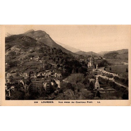 335 - LOURDES - Vue Prise du Château Fort - LL