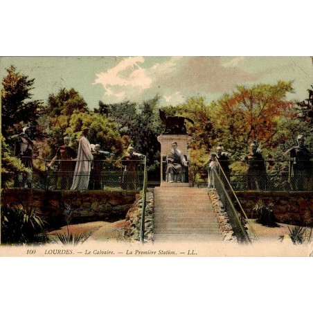 Carte postale ancienne Lourdes – Le Calvaire première Station du chemin de croix
