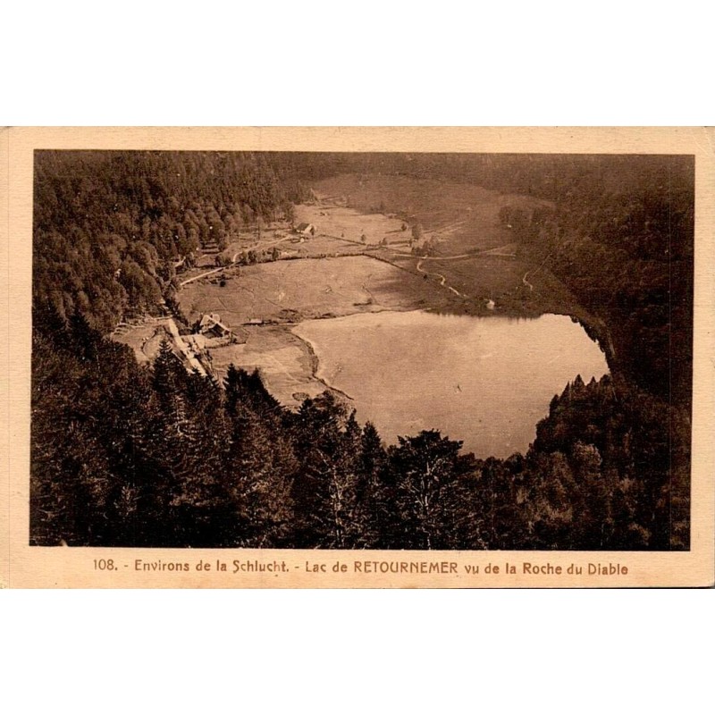 Carte postale ancienne Xonrupt-Longemer Vosges lac de Retournemer vu de la Roche du Diable