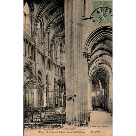 Carte postale ancienne Auxerre Yonne chœur et tour de la cathédrale Saint-Étienne